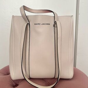 Marc Jacob’s ‘Tag’  team tote bag in leather